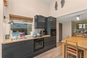 Photo 42- click for photo gallery